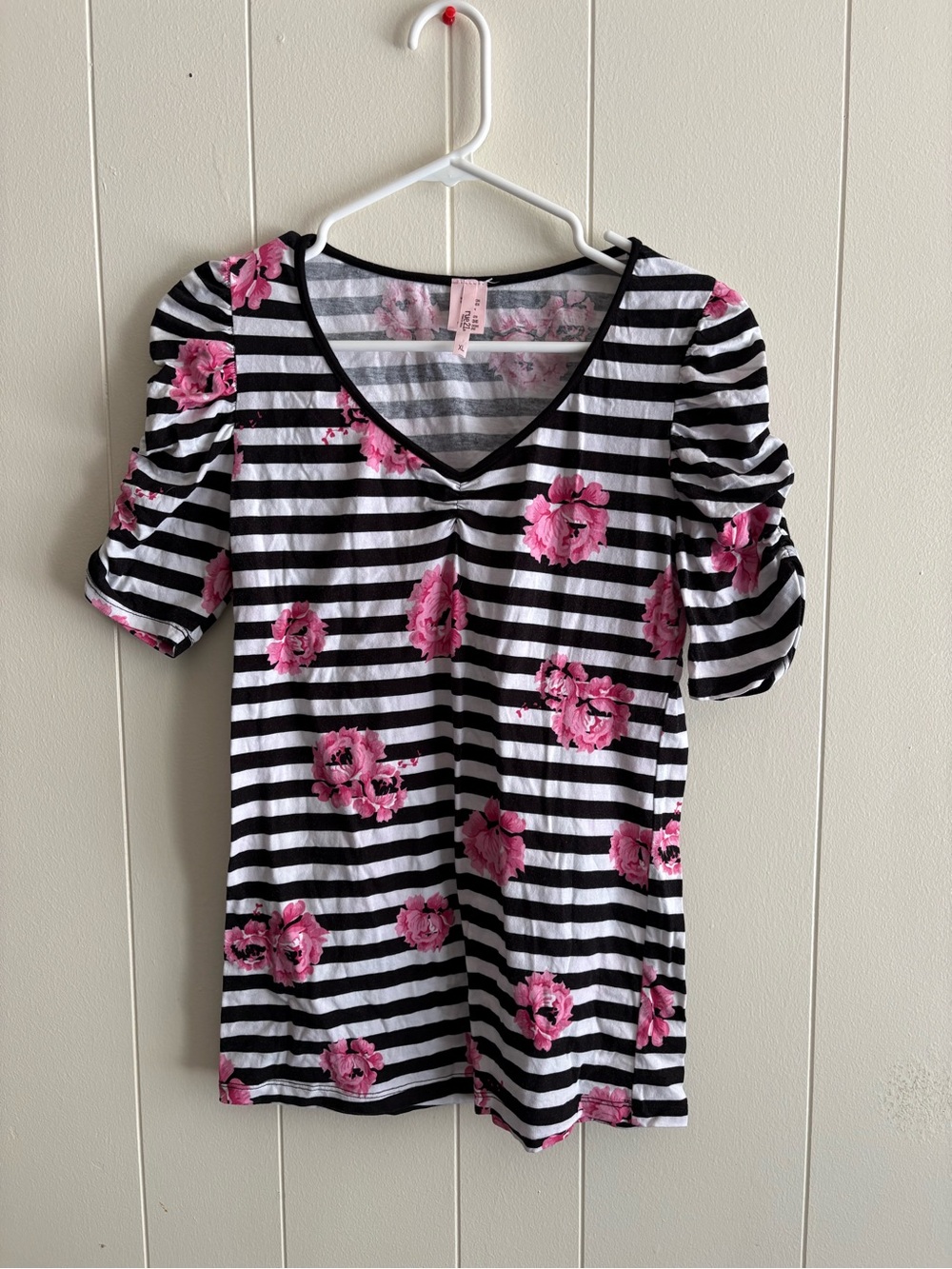 Rue21 Black & White Striped V-Neck Top with Pink Floral Print